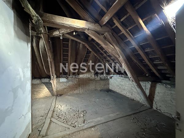 Vente charmante maison de 101.72 m² avec 2 chambres, centre ville de Château-du-Loir (72500)