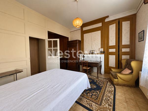 Vente charmante maison de 101.72 m² avec 2 chambres, centre ville de Château-du-Loir (72500)