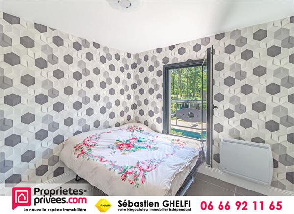 à la porte de BLOIS belle maison contemporaine avec piscine