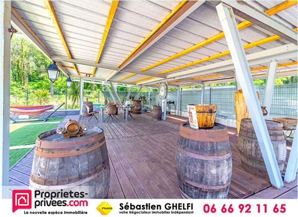 à la porte de BLOIS belle maison contemporaine avec piscine