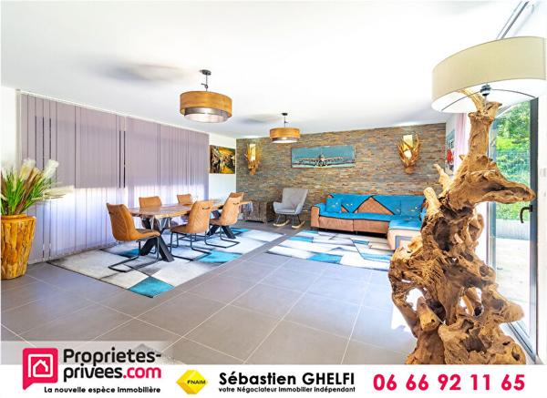 à la porte de BLOIS belle maison contemporaine avec piscine