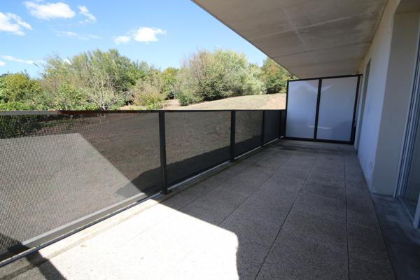 Bassens Parc Beauval, appartement T2 de 41m² avec terrasse et parking