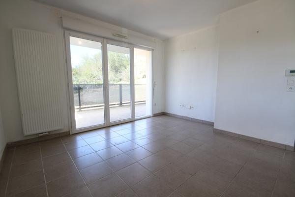 Bassens Parc Beauval, appartement T2 de 41m² avec terrasse et parking