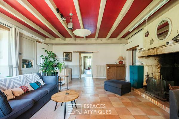 Maison principale avec grand gîte meublé, deux petits gîtes et piscine