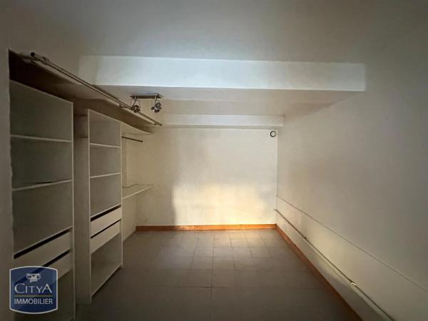 Appartement à louer 1 pièce 40.03m² Saint-Laurent-sur-Saône (01750)