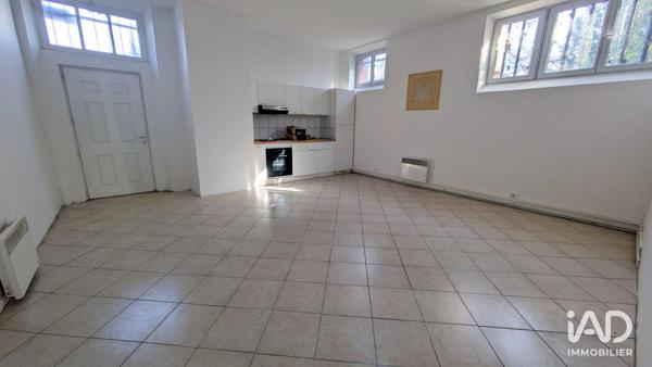 Location bureaux 30 m² Varennes-sur-Seine
