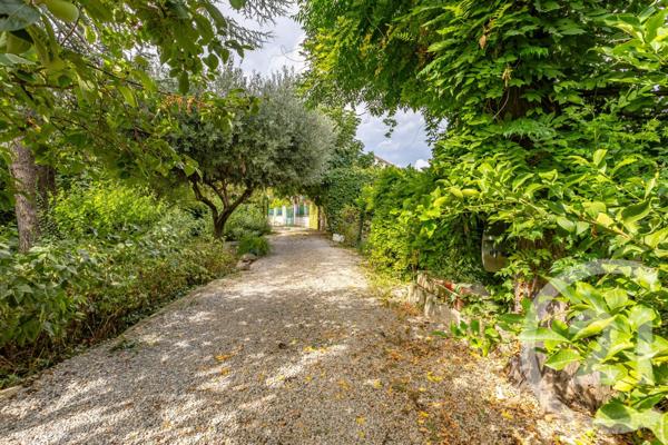 Maison à vendre  6 pièces - 137,25 m2 LUNEL VIEL - 34