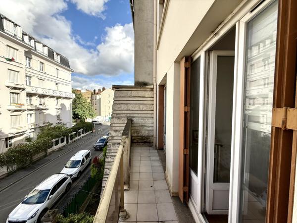 Aulnay-sous-Bois (93600) 3 Pièces centre-ville devant RER B