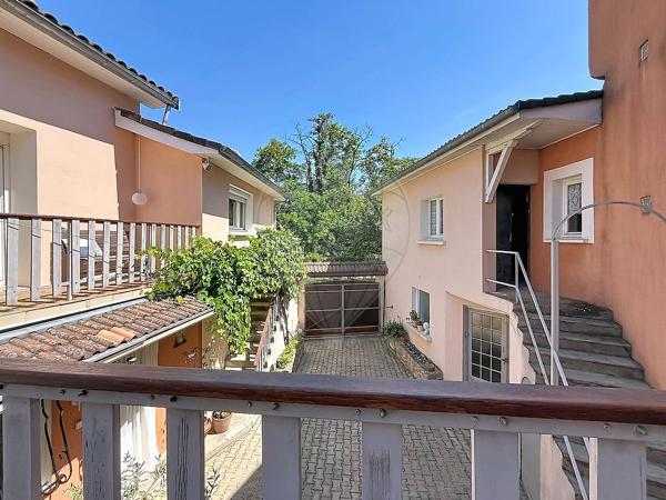 Maison 5 chambre(s) à vendre - L'Isle-d'Abeau, Isère - 38