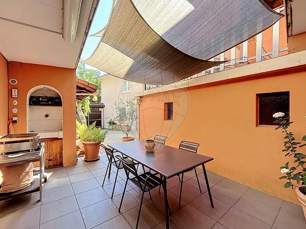 Maison 5 chambre(s) à vendre - L'Isle-d'Abeau, Isère - 38