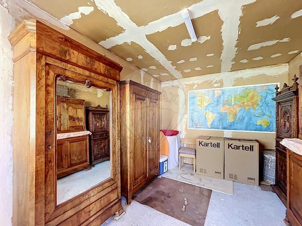 Maison 5 chambre(s) à vendre - L'Isle-d'Abeau, Isère - 38