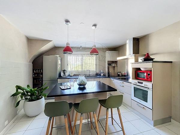 Maison 5 chambre(s) à vendre - L'Isle-d'Abeau, Isère - 38