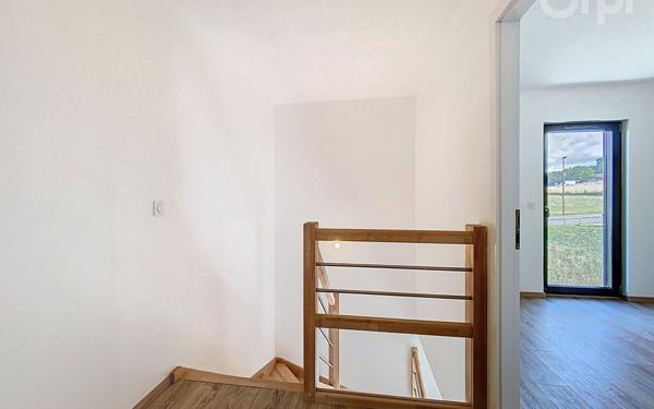 Maison à vendre    6 pièces • 127 m2 Excenevex