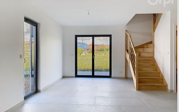 Maison à vendre    6 pièces • 127 m2 Excenevex