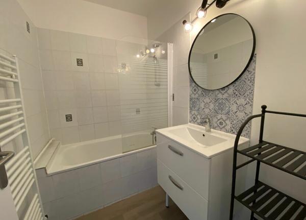 Appartement à louer    3 pièces • 65 m2 Tours