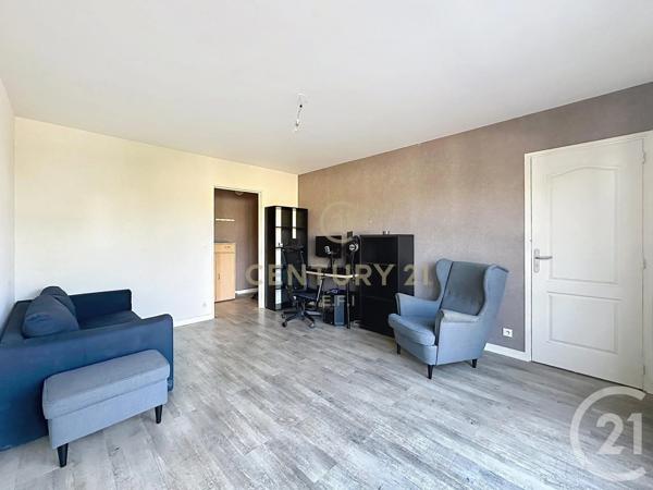 Appartement F2 à vendre  2 pièces - 43,29 m 2   NOISY LE GRAND  - 93