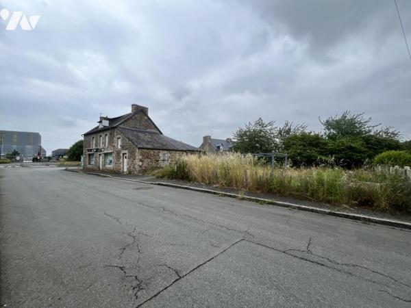 bâtiment en pierres