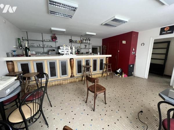 bâtiment en pierres