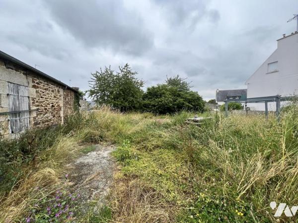 bâtiment en pierres