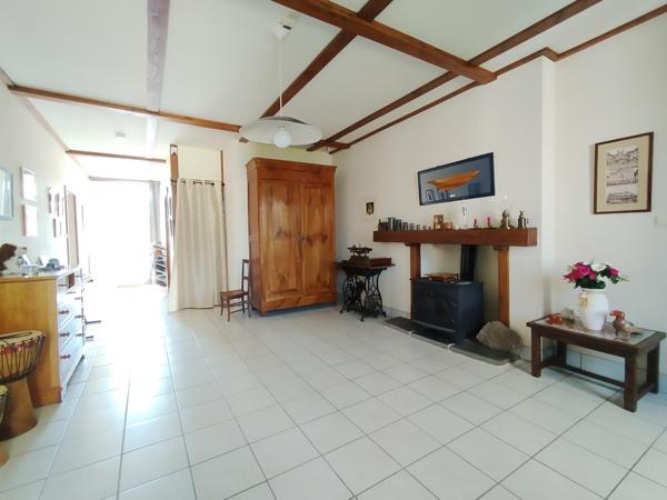 Maison à PLOERMEL, 56800 - 8 pièces 200m²