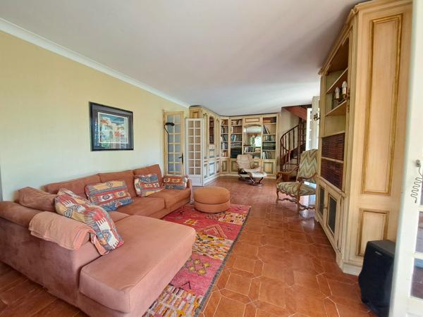 Maison 9 pièces - 180 m²