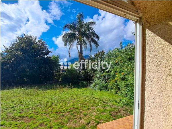 Maison
         9 pièces
        - 180 m² 390 000 € *