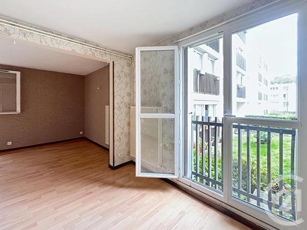 Appartement F1 à vendre  2 pièces - 60,35 m 2   BOLBEC  - 76
