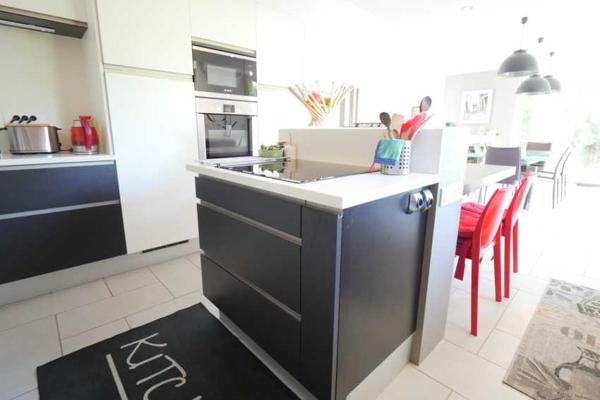 Royan, Pontaillac, Sous la glycine, une maison de plain-pied !