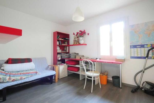 Royan, Pontaillac, Sous la glycine, une maison de plain-pied !