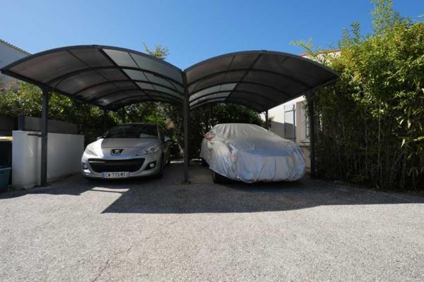 Royan, Pontaillac, Sous la glycine, une maison de plain-pied !