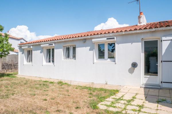 Maison Les Sables d'Olonne Les Chirons 130 m² 4 chambres jardin garage proche YLIUM