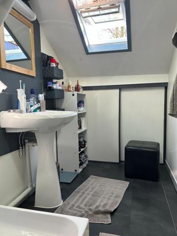 14100  Charmante  maison 3 pièces  avec extérieur 126 000 Euros
