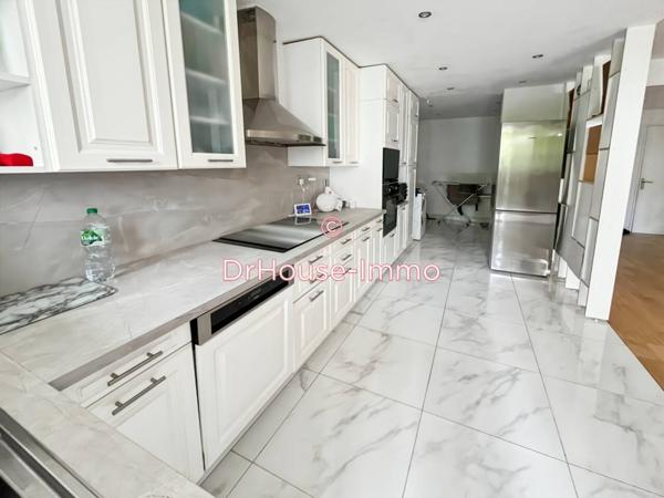 Appartement à vendre 5 pièces de 109 m²