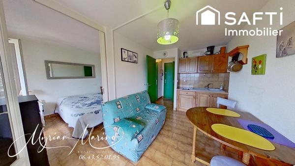 SAINT-AYGULF – 2 PIÈCES DERNIER ÉTAGE AVEC VUE MER