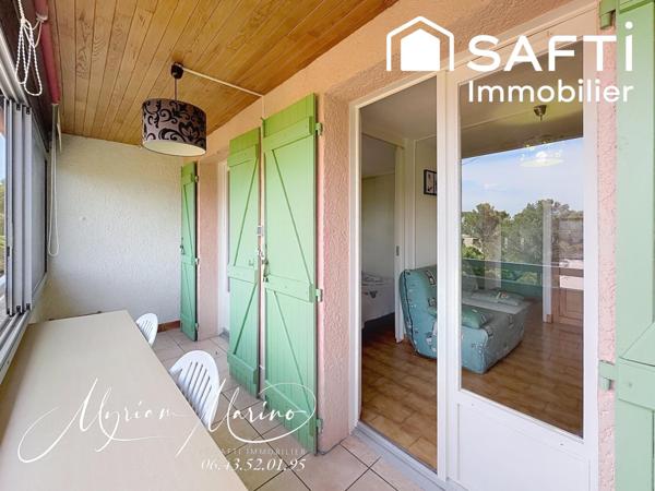 SAINT-AYGULF – 2 PIÈCES DERNIER ÉTAGE AVEC VUE MER