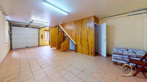 Ensemble immobilier à fort potentiel - 3 habitations + dépendance sur terrain arboré