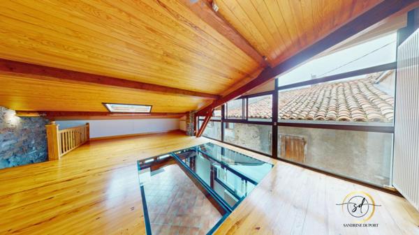 Ensemble immobilier à fort potentiel - 3 habitations + dépendance sur terrain arboré