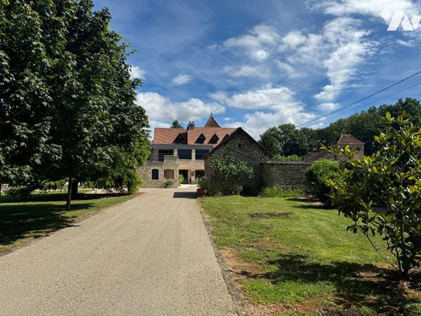 Propriété de charme au coeur du Quercy