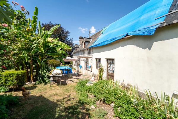 Maison à rénover.  Lisière de forêt, au calme. Terrain de 6 351 m².