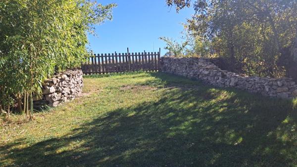 Maison en pierres à vendre 4 pièces GRAMAT (46) sur 9.395m² de terrain