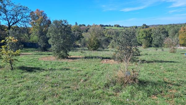 Maison en pierres à vendre 4 pièces GRAMAT (46) sur 9.395m² de terrain