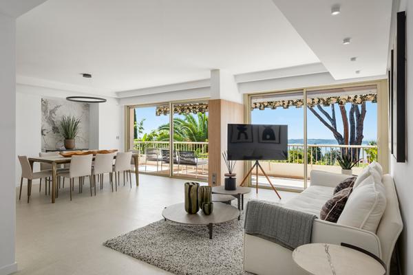 CANNES CALIFORNIE - SUPERBE 5 PIÈCES - TERRASSE & VUE MER