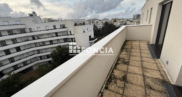 Location Studio 32.88 m² - Châtillon 92320