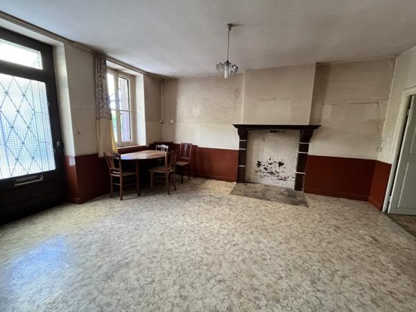Maison à vendre 35 500 € Lourdoueix-Saint-Pierre 2 p 55 m² DPE