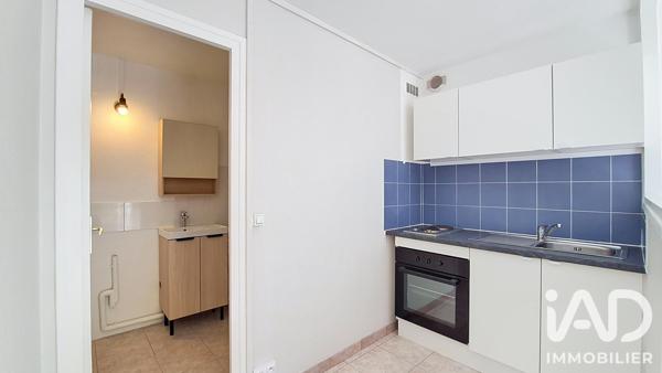 Location studio 33 m² Yerres