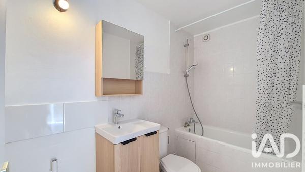 Location studio 33 m² Yerres