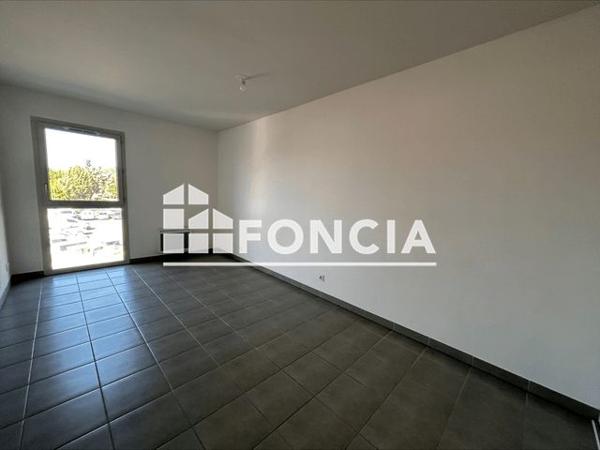 Location Appartement 3 pièces 64.53 m² - AVENUE GABRIEL BARBAROUX Le Luc 83340