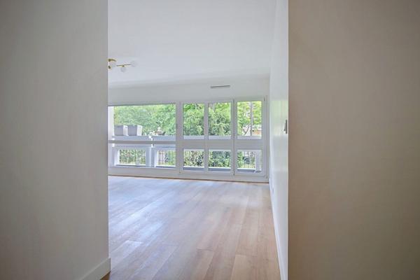 APPARTEMENT RUEIL-MALMAISON PLAINE GARE 4 PIECES 3 CHAMBRES, BOX DOUBLE, BALCON, RENOVÉ, CAVE, TRAVAUX DE RENOVATION ENERGETIQUE VOTES ET PAYES