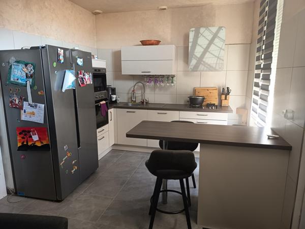 Maison individuelle idéalement placée à découvrir sur la commune de Macon