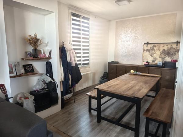 Maison individuelle idéalement placée à découvrir sur la commune de Macon